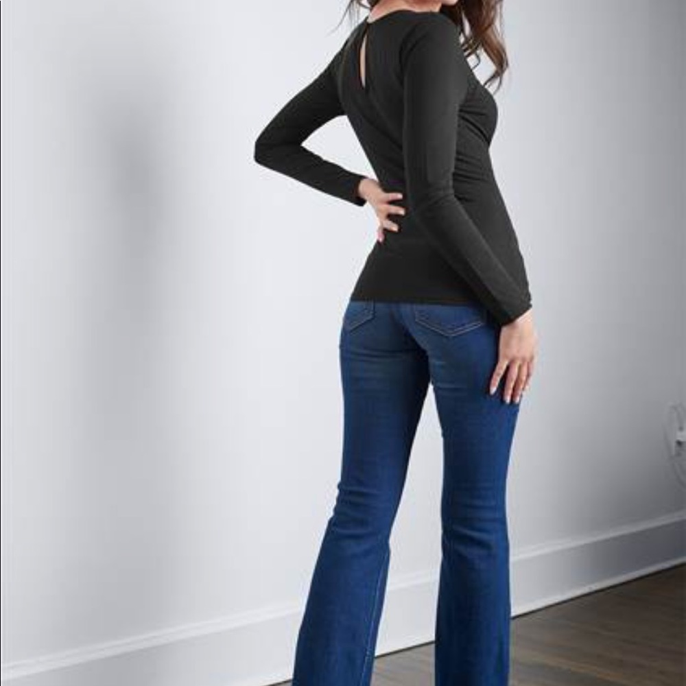 Sold elsewhere Beautiful Long Sleeve black color  Strappy Top brand New Size M - Picture 2 of 7